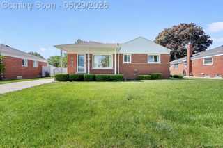 3327 N Lynn Court, Trenton, MI 48183