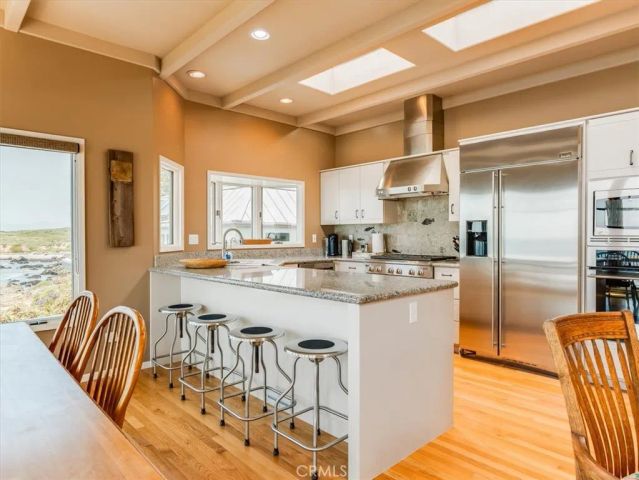 2585 Sherwood Drive, Cambria, CA 93428