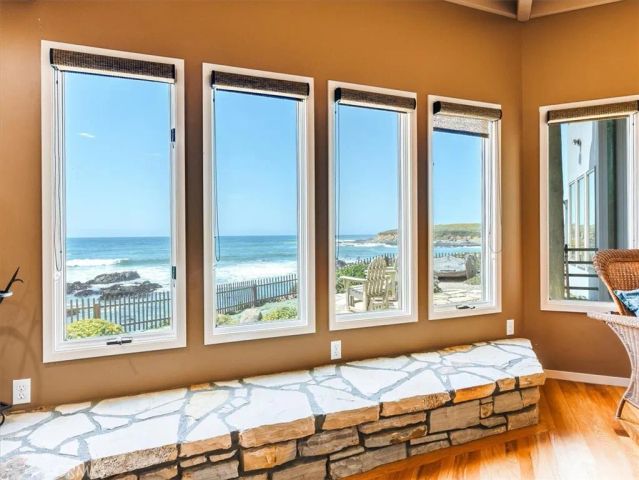 2585 Sherwood Drive, Cambria, CA 93428