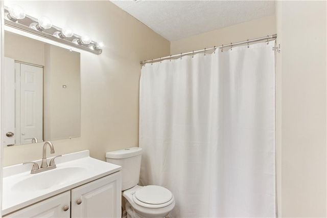 345 Red Oak SW Run, Marietta, GA 30008