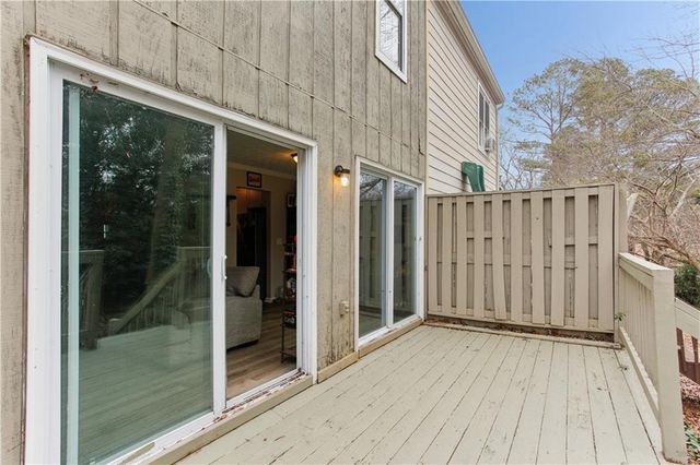 345 Red Oak SW Run, Marietta, GA 30008