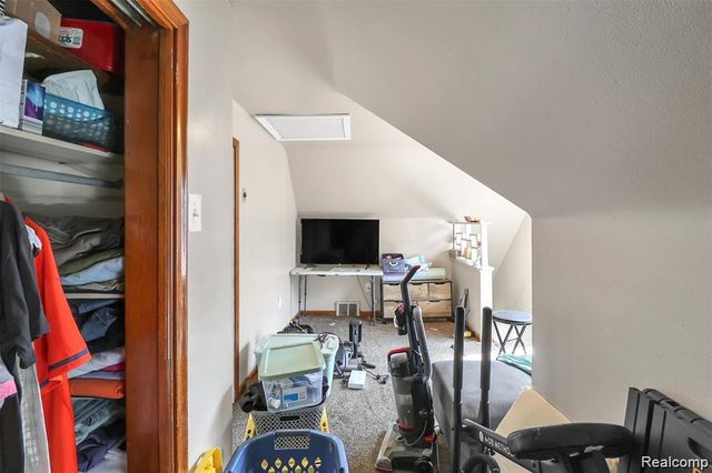 9547 Abington Avenue, Detroit, MI 48227