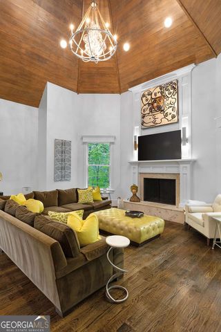 1431 Hearst Drive NE, Brookhaven, GA 30319