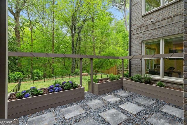 1431 Hearst Drive NE, Brookhaven, GA 30319