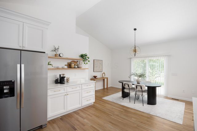 6177 Woodsview Way, Hilliard, OH 43026