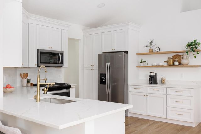 6177 Woodsview Way, Hilliard, OH 43026