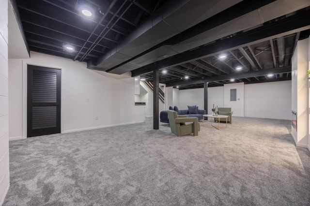 6177 Woodsview Way, Hilliard, OH 43026