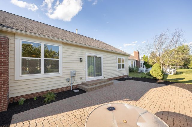 6177 Woodsview Way, Hilliard, OH 43026