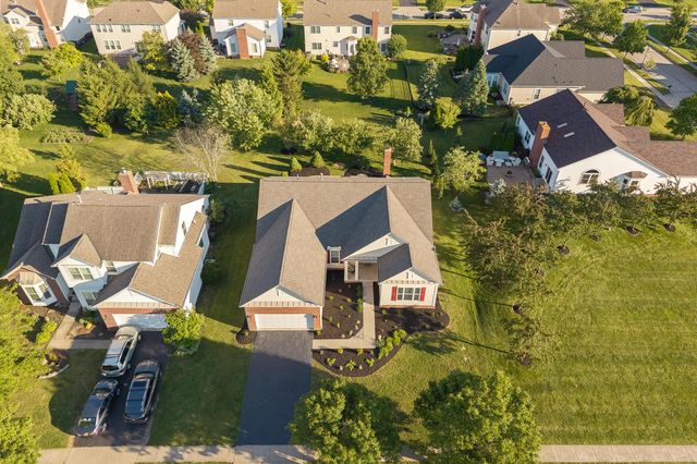 6177 Woodsview Way, Hilliard, OH 43026