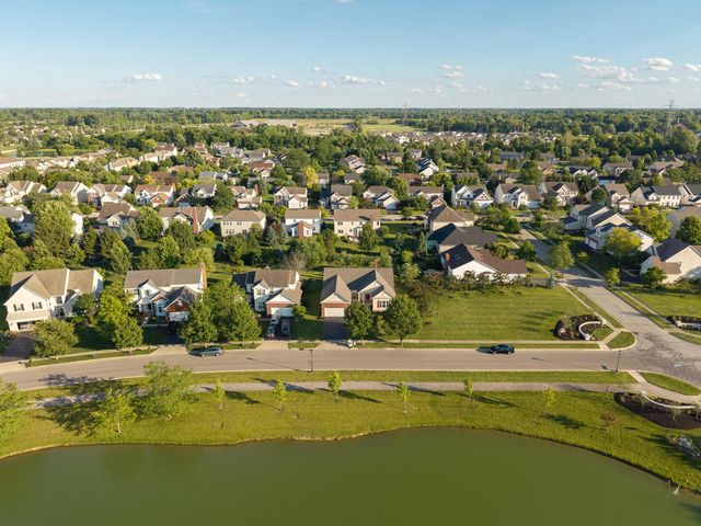 6177 Woodsview Way, Hilliard, OH 43026