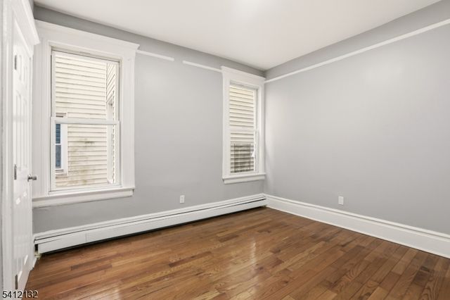 15 20Th Ave, Irvington Twp., NJ 07111