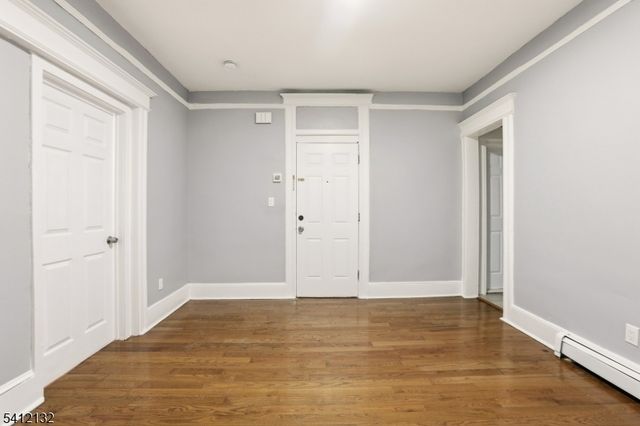 15 20Th Ave, Irvington Twp., NJ 07111