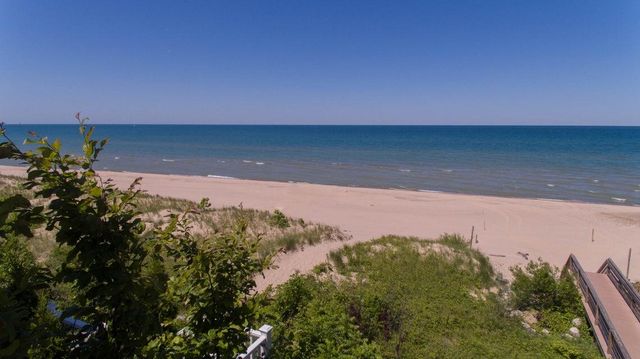 140 Webster Avenue, South Haven, MI 49090