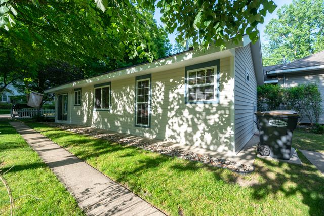 140 Webster Avenue, South Haven, MI 49090