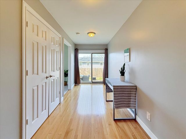 2314 Aspen Drive, Champaign, IL 61821