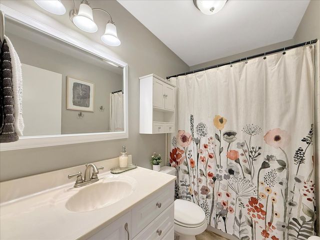 2314 Aspen Drive, Champaign, IL 61821