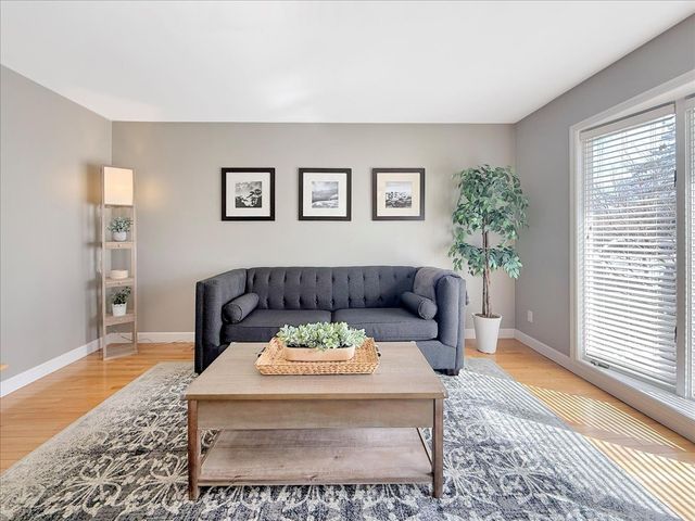 2314 Aspen Drive, Champaign, IL 61821