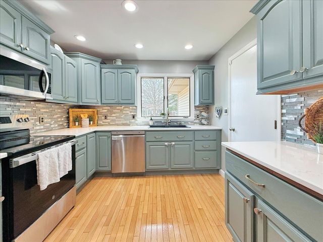 2314 Aspen Drive, Champaign, IL 61821