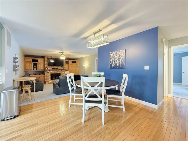 2314 Aspen Drive, Champaign, IL 61821