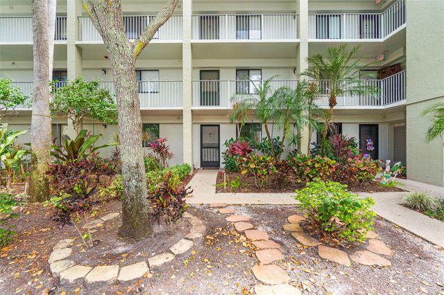 2232 N Cypress Bend Drive 107, Pompano Beach, FL 33069