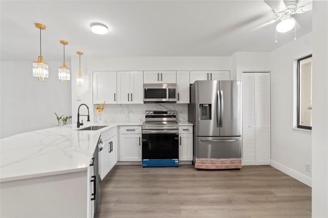 2232 N Cypress Bend Drive 107, Pompano Beach, FL 33069
