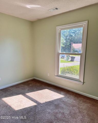 133 Windsor Court, Jacksonville, NC 28546