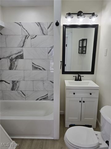 1234 E 61st Street, Cleveland, OH 44103