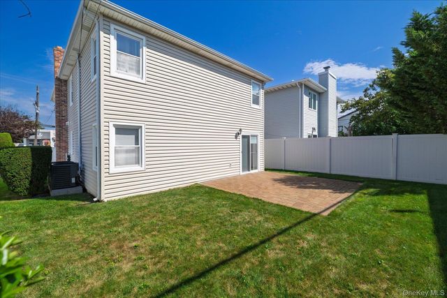 1985 Park Street, Atlantic Beach, NY 11509
