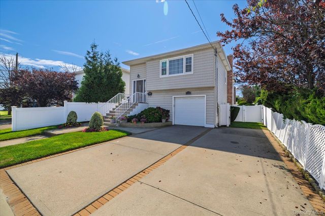 1985 Park Street, Atlantic Beach, NY 11509