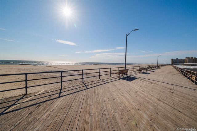 1985 Park Street, Atlantic Beach, NY 11509