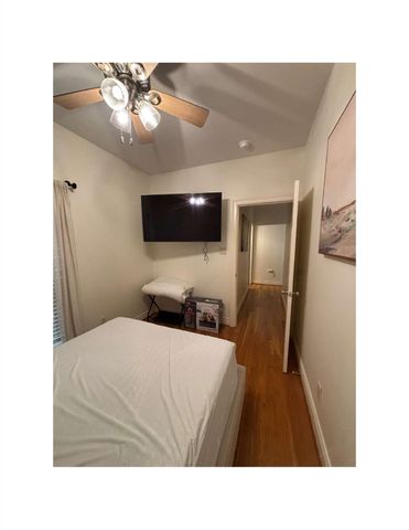 1306 Birdsall Street, Houston, TX 77007