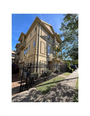 1306 Birdsall Street, Houston, TX 77007