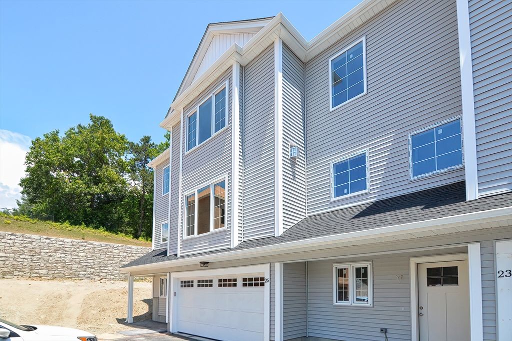69 Pouts Lane 0, Uxbridge, MA 01569