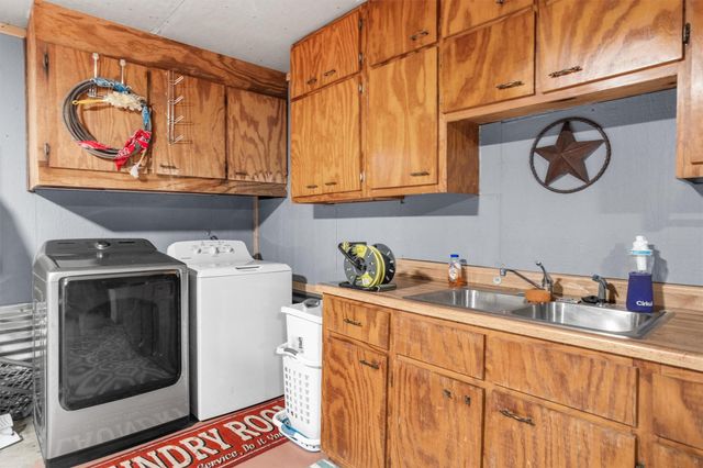 2082 Fm 356, Trinity, TX 75862