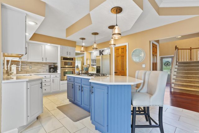 3477 Brookfield Drive, Newburgh, IN 47630