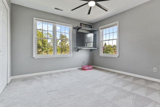 3477 Brookfield Drive, Newburgh, IN 47630
