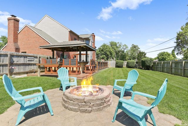 3477 Brookfield Drive, Newburgh, IN 47630