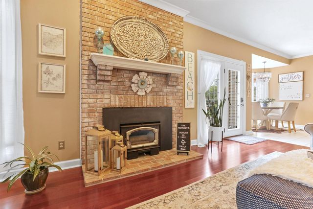 3477 Brookfield Drive, Newburgh, IN 47630