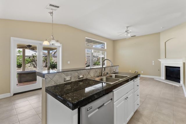 11769 Lilac Canyon Ct, Rancho Cordova, CA 95742