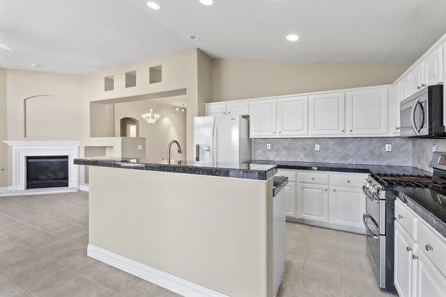 11769 Lilac Canyon Ct, Rancho Cordova, CA 95742