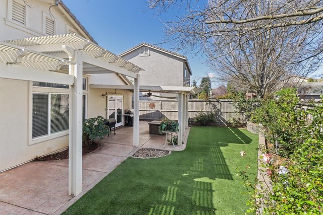 11769 Lilac Canyon Ct, Rancho Cordova, CA 95742