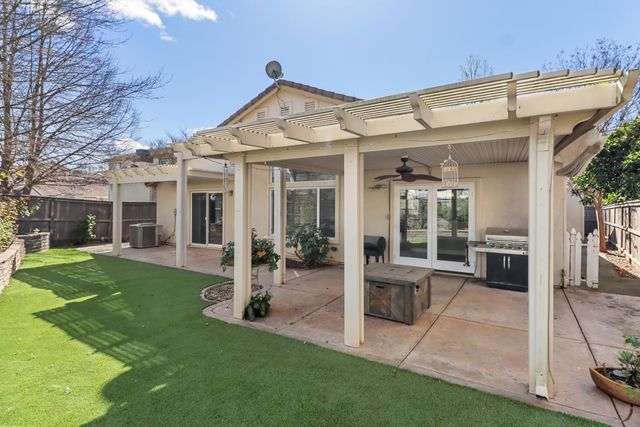 11769 Lilac Canyon Ct, Rancho Cordova, CA 95742