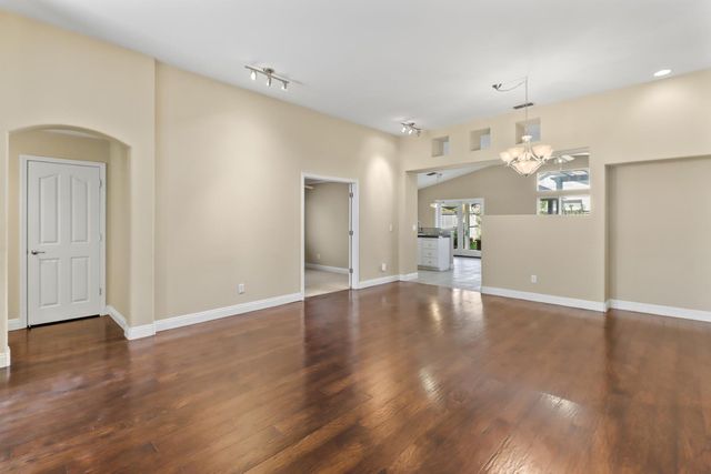 11769 Lilac Canyon Ct, Rancho Cordova, CA 95742