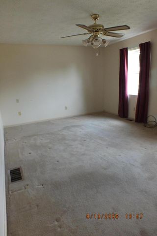 586 Buckingham Lane, Lexington, KY 40503
