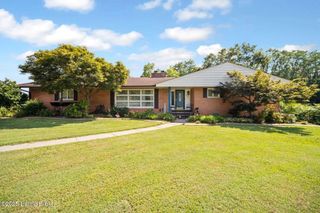 7510 Smyrna Rd, Louisville, KY 40228