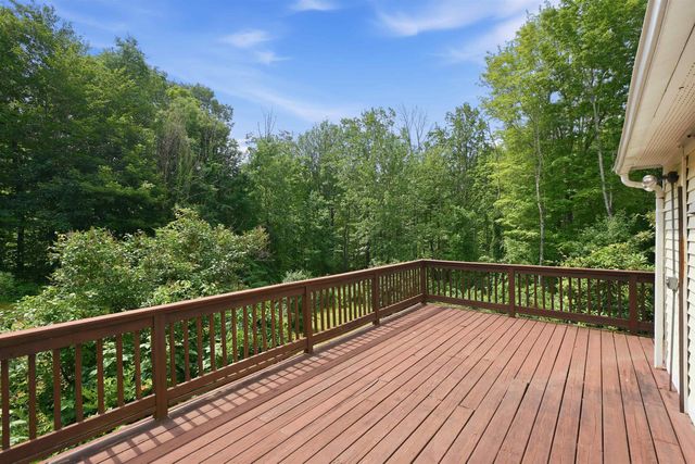 39 Old Center Harbor Road, Meredith, NH 03253