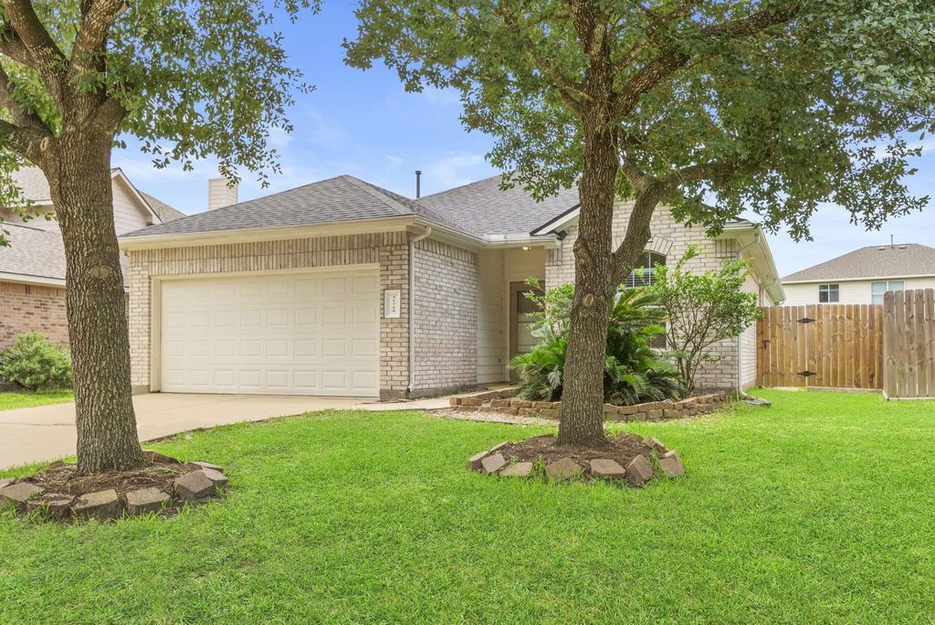 31719 Cattail Park Court, Conroe, TX 77385