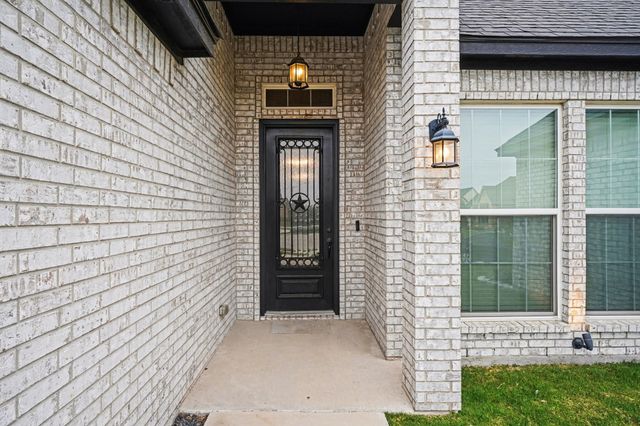 12716 Dusty Springs Court, Fort Worth, TX 76052