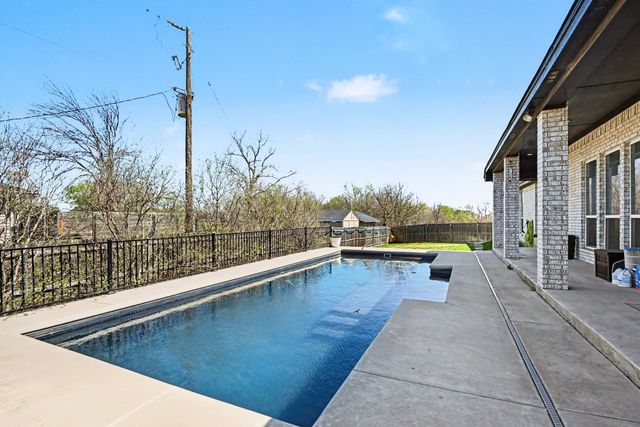 12716 Dusty Springs Court, Fort Worth, TX 76052