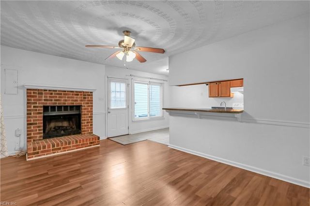 801 Pencil Box WAY, Virginia Beach, VA 23462